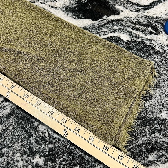 FREE PEOPLE Emma’s moss green oversized short henley with front ties - Picture 3 of 14